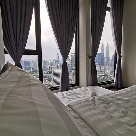 Expressionz Designer Suites Host By Aurora Premium Stay Kuala Lumpur Kültér fotó
