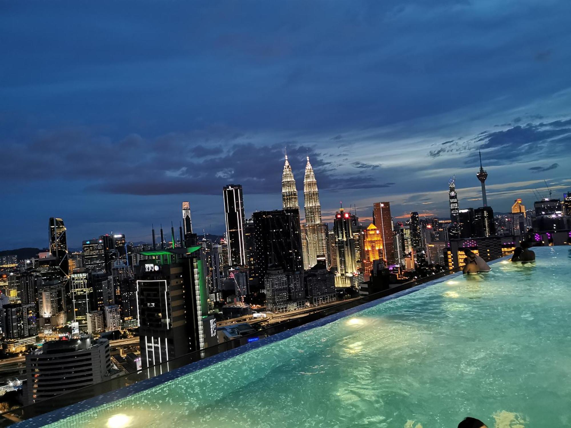 Expressionz Designer Suites Host By Aurora Premium Stay Kuala Lumpur Kültér fotó