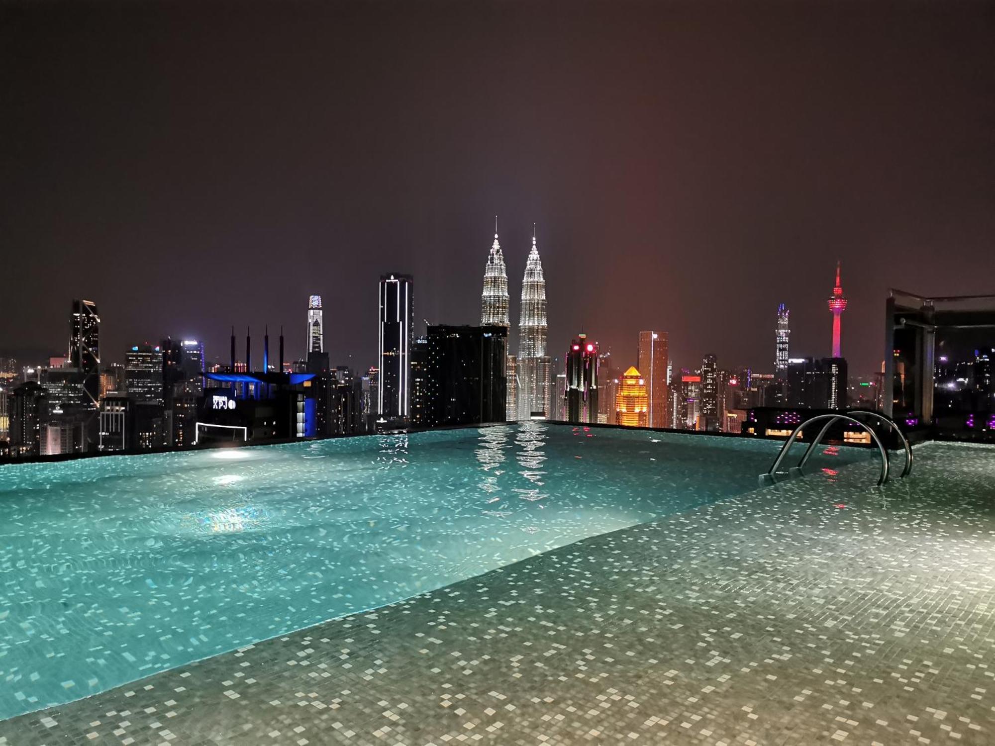 Expressionz Designer Suites Host By Aurora Premium Stay Kuala Lumpur Kültér fotó